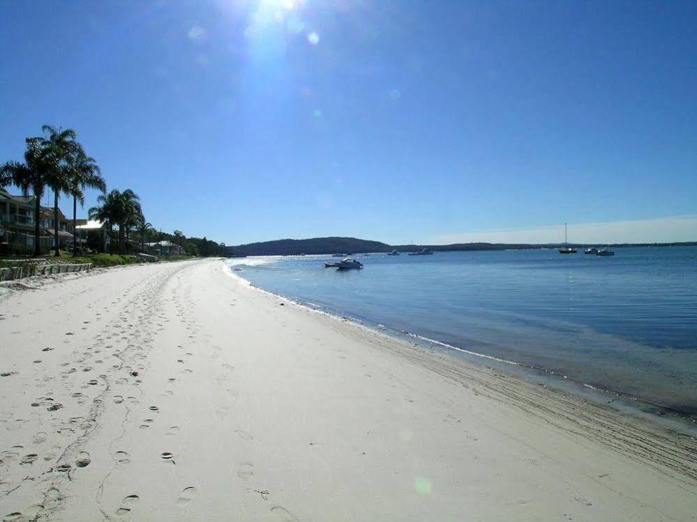 Salamander Beach Accommodation - Adults Only Salamander Bay Luaran gambar